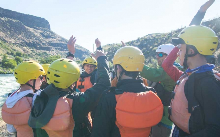 rafting summer programs for teens in oregon